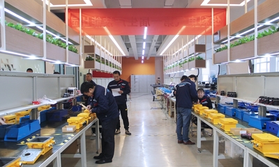 技能顯身手 比武練精兵 華科電氣生產(chǎn)中心以賽促學(xué)提升安裝服務(wù)水平